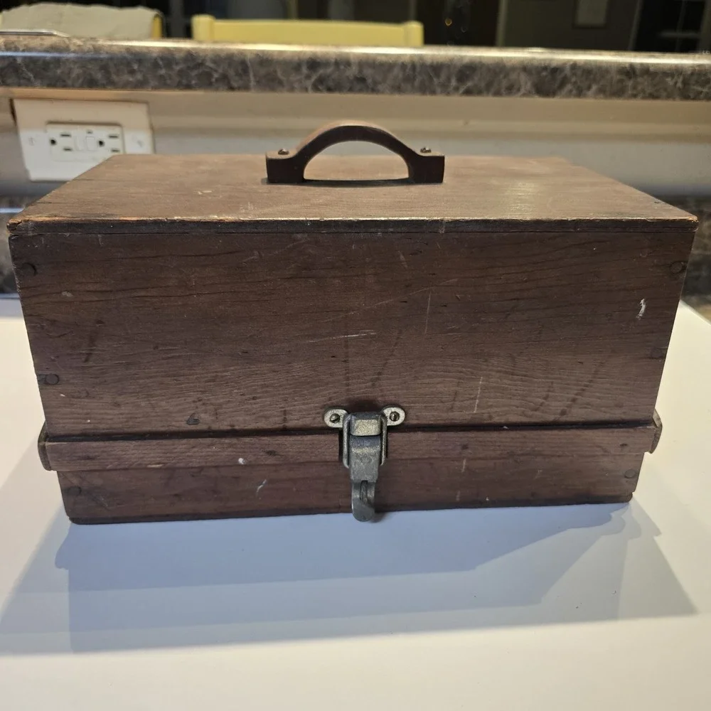 Primitive Antique Handmade Wooden Carrying Box Tool Tote Storage Chest Rustic